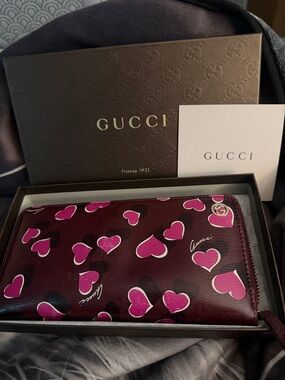 Gucci Burgundy Wallet with Pink Heart Print